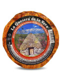Queso semi-curado de cabra con pimentón de la Vera