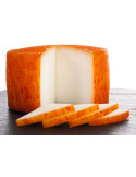 Comprar queso de cabra al pimentón de "Queval" en Hermanos Hoyos. Comprar queso de cabra al pimentón de "Queval" en Hermanos Hoyos.