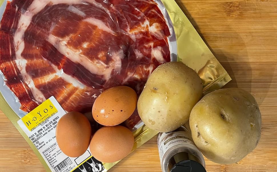 Embutidos y jamón ibéricos en cocina moderna