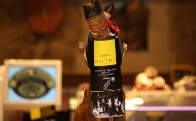 La historia de Hermanos Hoyos: tradición ibérica en La Alberca